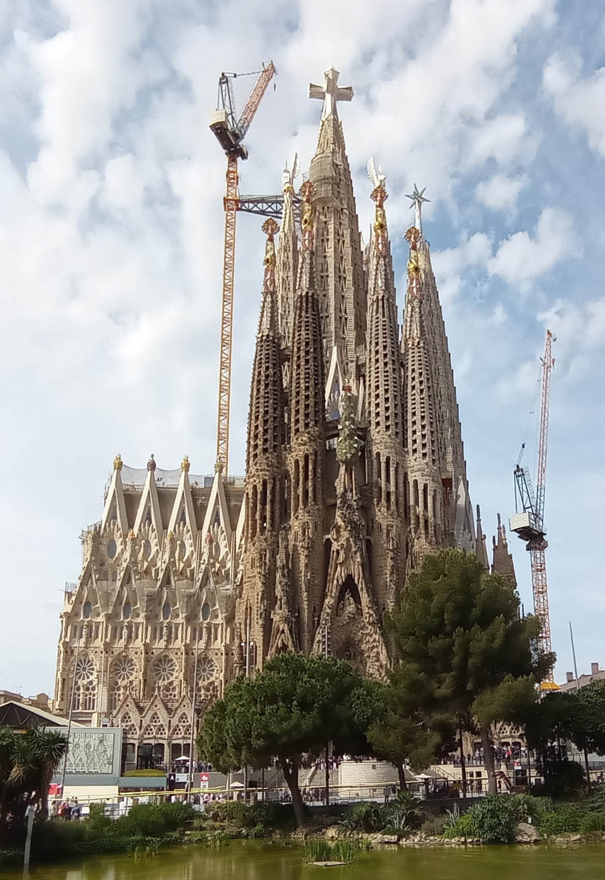 Barcelona — 4 dana zrakoplovom